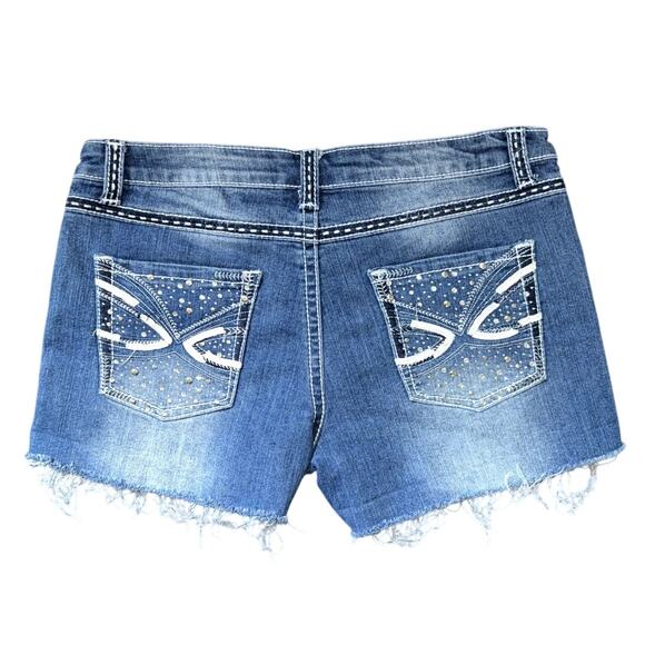 Rue21 Rhinestone Low Rise Jean Shorts Medium Wash Denim Size 7 / 8 Trashy Y2k - Picture 1 of 4
